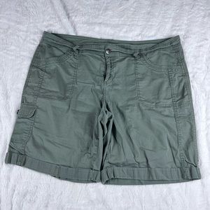 3 for 12- Faded Glory army green shorts- 18